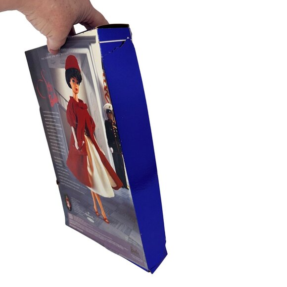 1995 Silken Flame Barbie Doll #18448 Collector Edition 1962 Reproduction Vintage - Picture 7 of 9